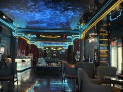 -屋有岛沉浸游戏旗舰店(中山公园店)