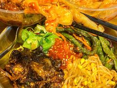 -聚合鑫东北熏酱熟食麻辣面(长阳店)