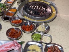 -安小胖韩国烤肉(财富广场画苑小区店)