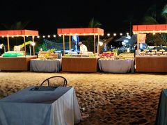 -亚龙湾希尔顿自助餐厅·海鲜·烧烤·沙滩BBQ·现场乐队