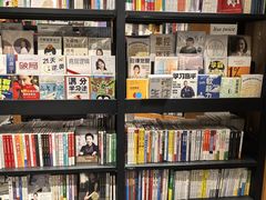 -西西弗书店&矢量咖啡(凯德晶萃广场店)