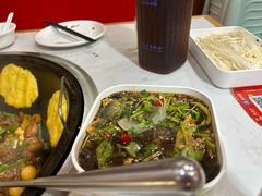 -鲁员外地锅鸡地锅鱼(古墩路店)
