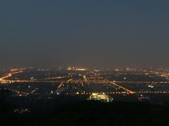 -鬼笑石后山停车场