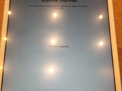 -Apple零售店(华贸购物中心店)