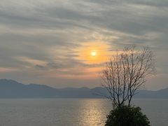 -湖景渔湾