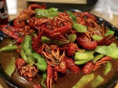 -沪小胖小龙虾(淮海中路旗舰店)