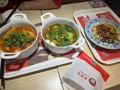 -勾魂凉皮(辉煌国际店)