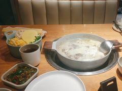 -池云涧自然椰子鸡(万泰汇店)