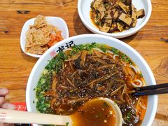 -湘人龙记老长沙米粉(鸟巢店)