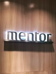 -Mentor Hair Salon