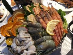 -领鲜活海鲜榴莲自助火锅(东门店)