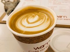 暖白-Cafe on warm(丹霞店)