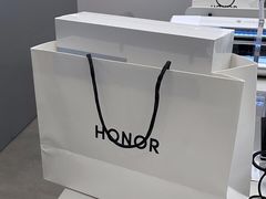 -荣耀授权体验店(双井富力店)