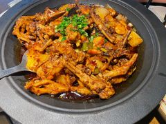 -六月雪干锅(绵阳王府井百货店)