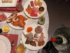 -锦厨国际自助餐厅 · 云端景观 (昆明索菲特大酒店)