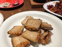 -肆海小川菜酒馆Wine Bistro (青年路店)