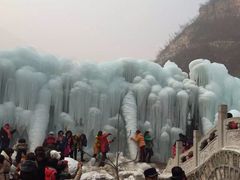 -大平台龙居瀑布旅游区