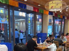 -乡土特色.冷锅鱼.牦牛肉汤锅