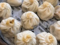 蟹粉小笼包-绿波廊(豫园店)