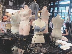 -Victoria's Secret(杭州湖滨银泰in77店)
