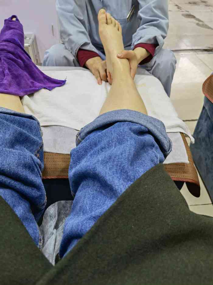 罗一刀修脚(西二旗店)-"这家店还是很不错的师傅非常的专业,但是位.