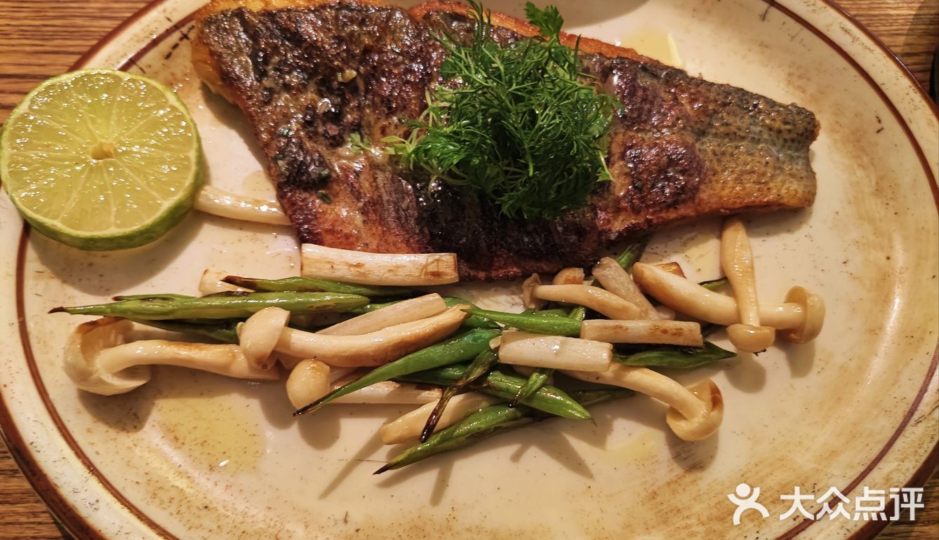 我给李雪琴当长沙人脉｜省博对面的氛围感西餐厅🕌