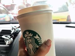 拿铁-星巴克(红房子店)