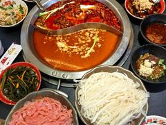 -沸炉重庆老火锅(军事博物馆店)