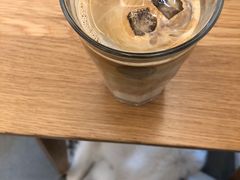 -尤加利咖啡馆