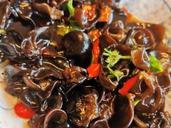 -关东小磨东北菜(上海长风大悦城店)