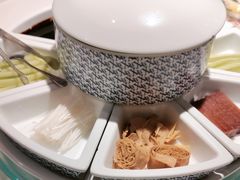 -羲和雅苑•北京烤鸭(陆家嘴中心店)