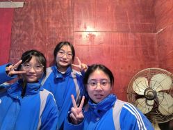 -圣名游乐城冰雪大世界