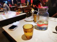 -渝是乎酸菜鱼·川渝小炒(新世界百货望京店)