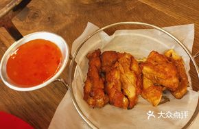 Grilled Chicken Skillet Pizza