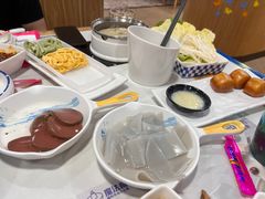 -魔法帽酱料牛肉小火锅(米兰店)