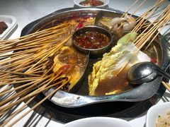 -佰人王串串香火锅(洋珠巷店)
