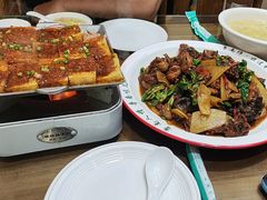 -鲁南仔·滕州炒鸡(经三路店)