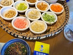 -包整·丝娃娃(一览甲秀楼风景店)