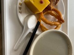 焦圈-老磁器口豆汁店(天坛店)