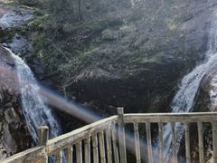 -燕子河大峡谷天坑仙境