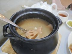 莲藕鸡脚汤（明火例汤）-文记壹心鸡(宝华路店)