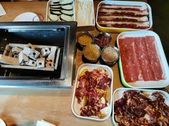 -金三顺韩式炭火烤肉店(中华路店)