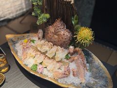 -蟹犇前•帝王蟹雪蟹(陆家嘴店)
