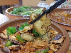 -蒙自源米线大王(宝安尖岗山店)