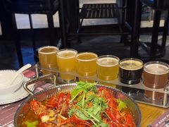 -爱啤精酿·民谣酒馆(滨江店)