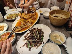 -闫府私房菜·老字号(恒隆店)