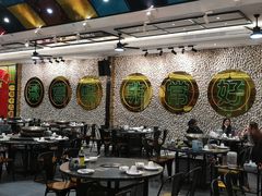 大堂-飞尝蚝·顺德菜·鱼生(顺德总店)