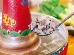 -毛辣果·贵州红酸汤牛肉火锅(西单店)