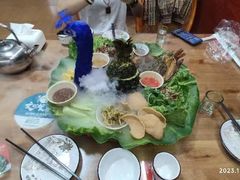 -沐毫傣泐云南菜孔雀宴•手抓饭傣味烧烤(曼听公园店)