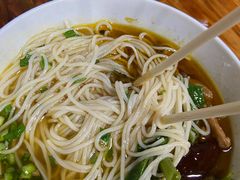 -越洋肖氏老米线(杨家坪店)